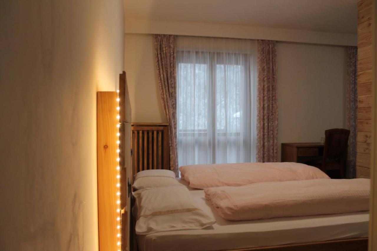 Hotel Carlone Breguzzo Εξωτερικό φωτογραφία