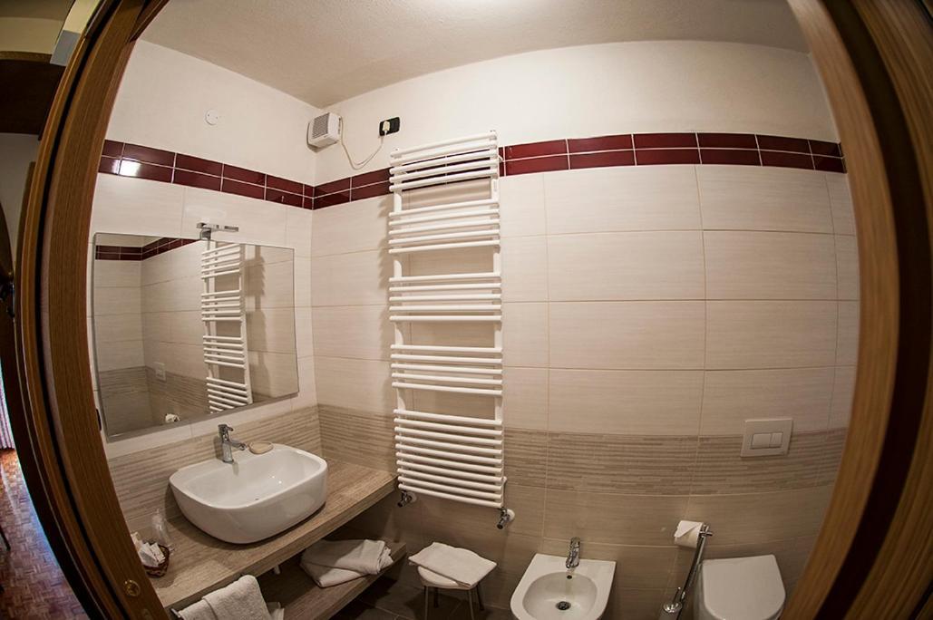 Hotel Carlone Breguzzo Εξωτερικό φωτογραφία