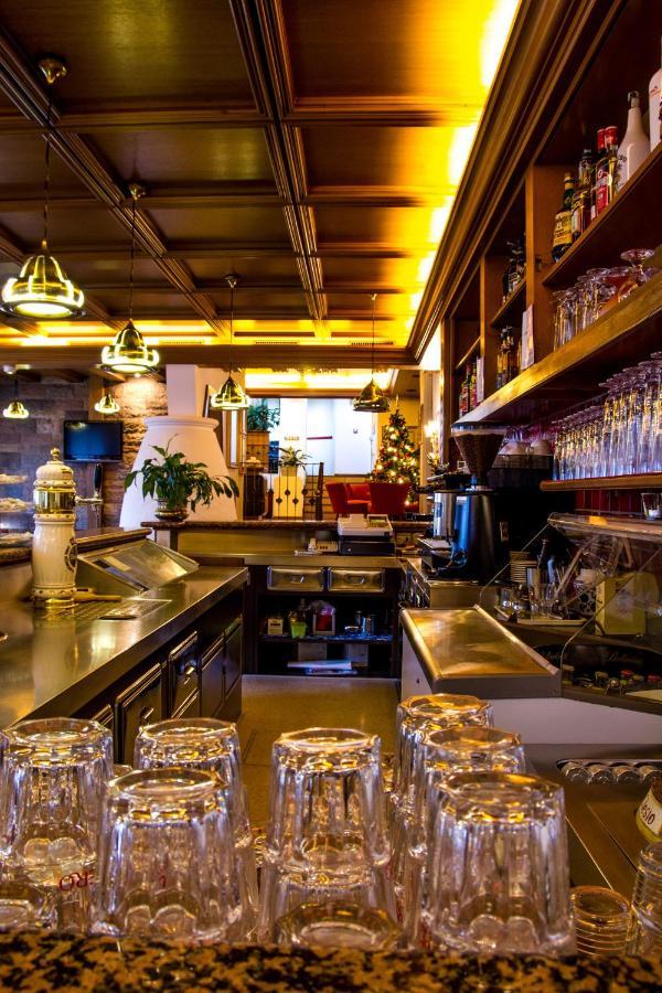 Hotel Carlone Breguzzo Εξωτερικό φωτογραφία