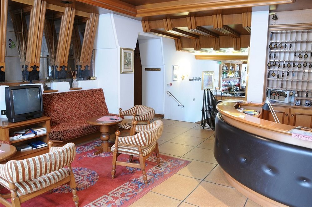 Hotel Carlone Breguzzo Εξωτερικό φωτογραφία